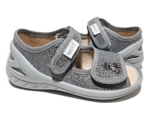 Ева 23-30 серая, брошь