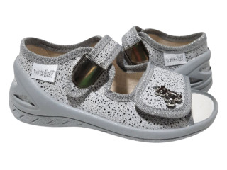 Єва 23-30 сіра, брошка ведмедик