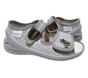 Єва 23-30 сіра, брошка ведмедик