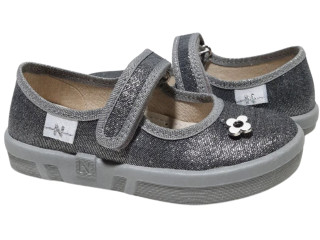 Ketty 26-32 сіра, сіра підошва, брошка квітка