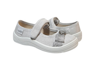 Алина 24-30 белая, серебряный бант