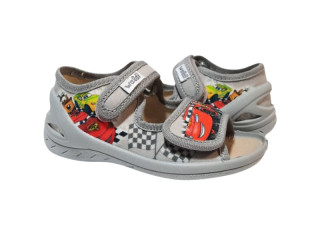 Адам 23-30 сірий, МакКвін