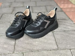 Кроссовки 0137/21155 черный, кожа 32-38